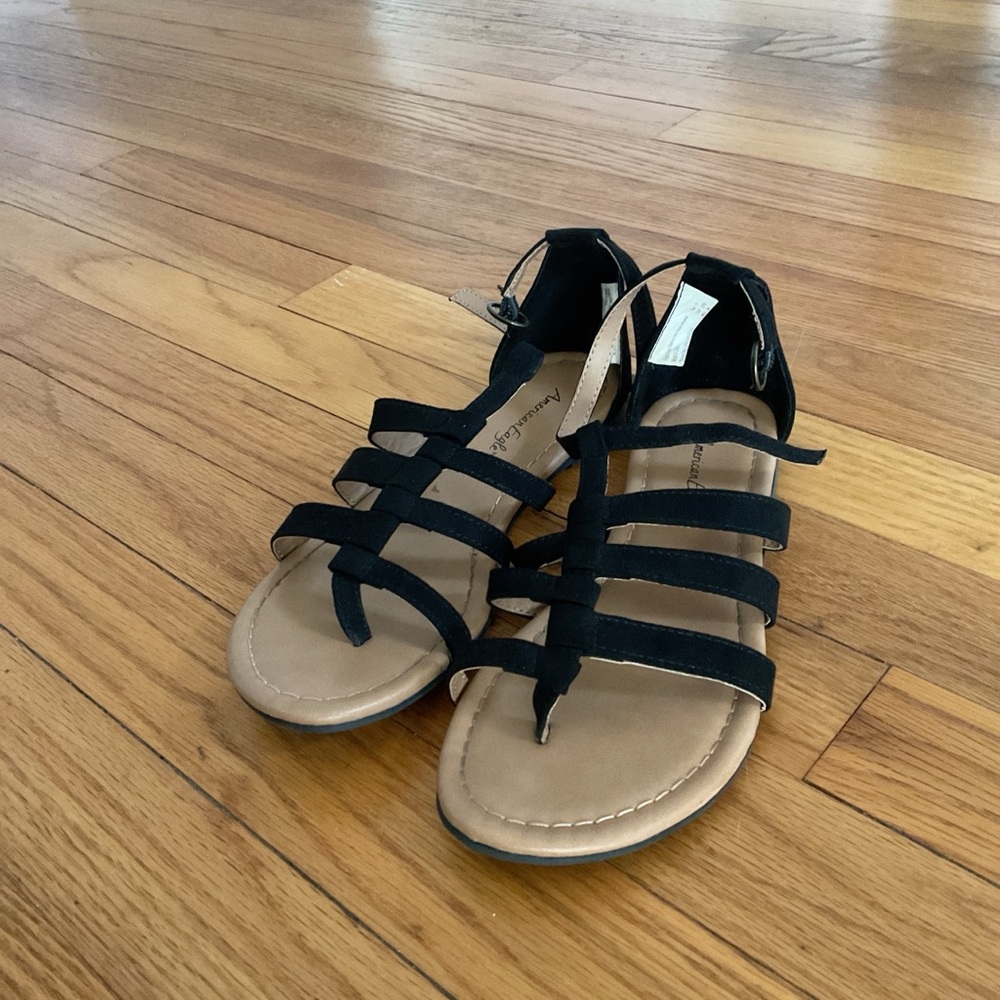 Black American Eagle Sandals